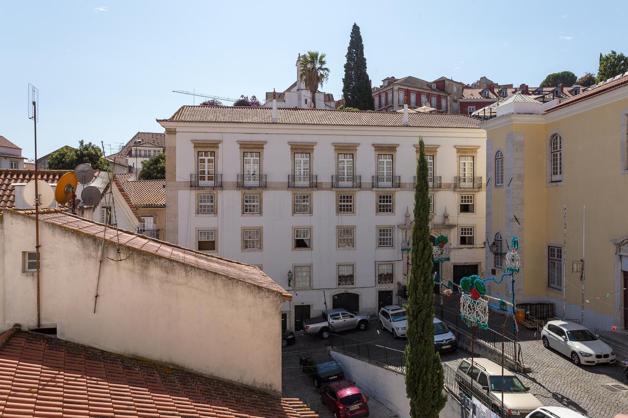 Design Apartment In Typical Alfama Lisboa Kültér fotó