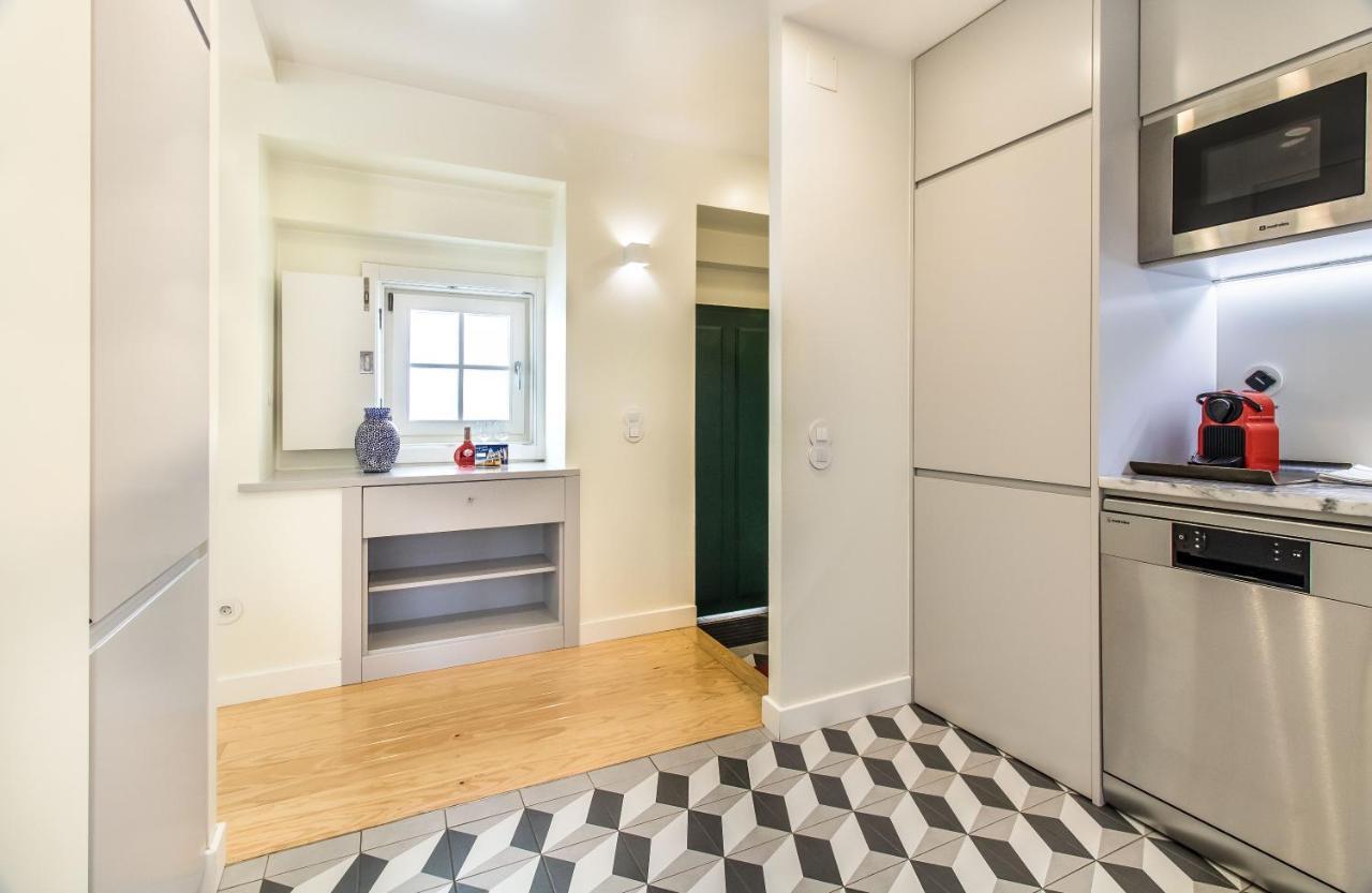Design Apartment In Typical Alfama Lisboa Kültér fotó