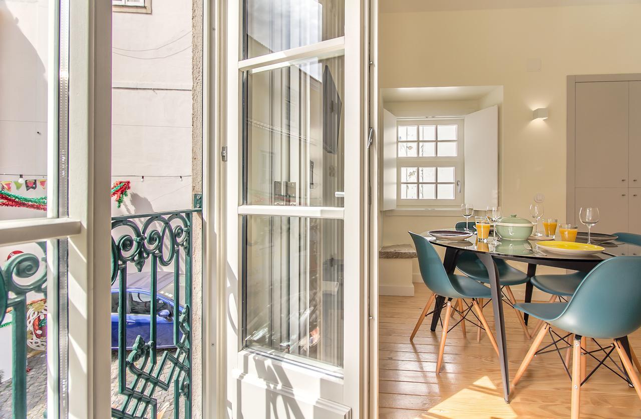 Design Apartment In Typical Alfama Lisboa Kültér fotó