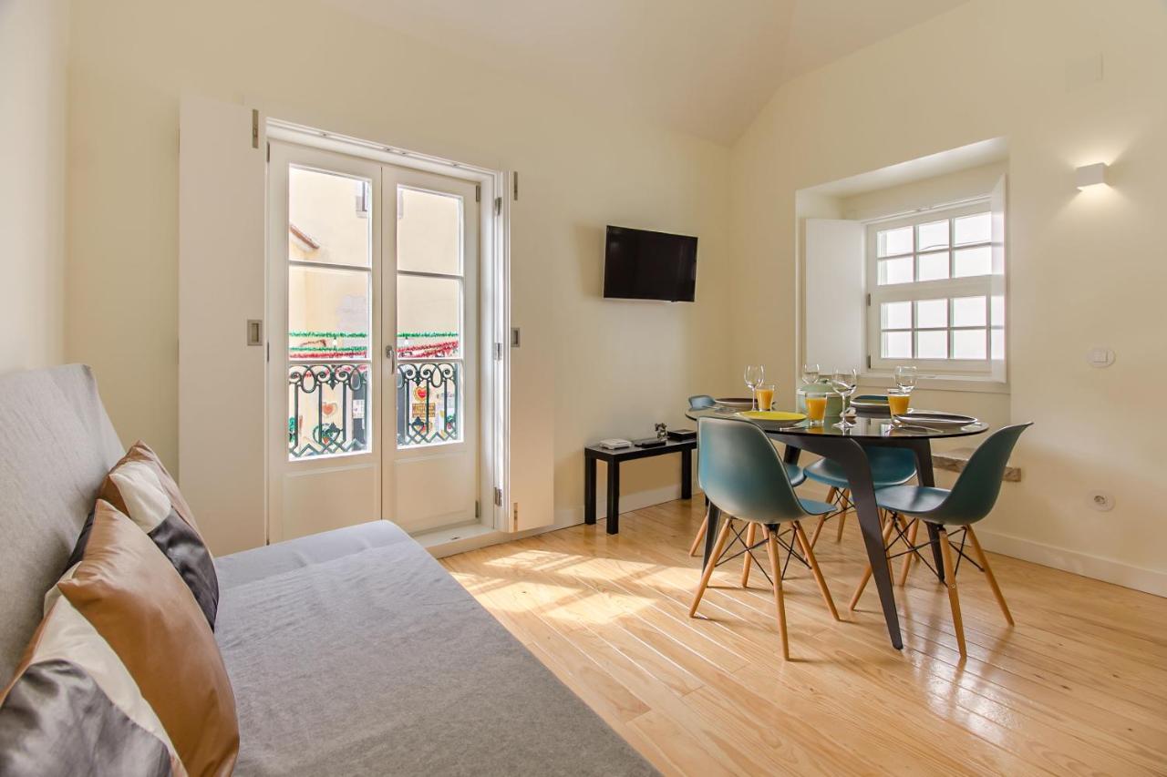 Design Apartment In Typical Alfama Lisboa Kültér fotó